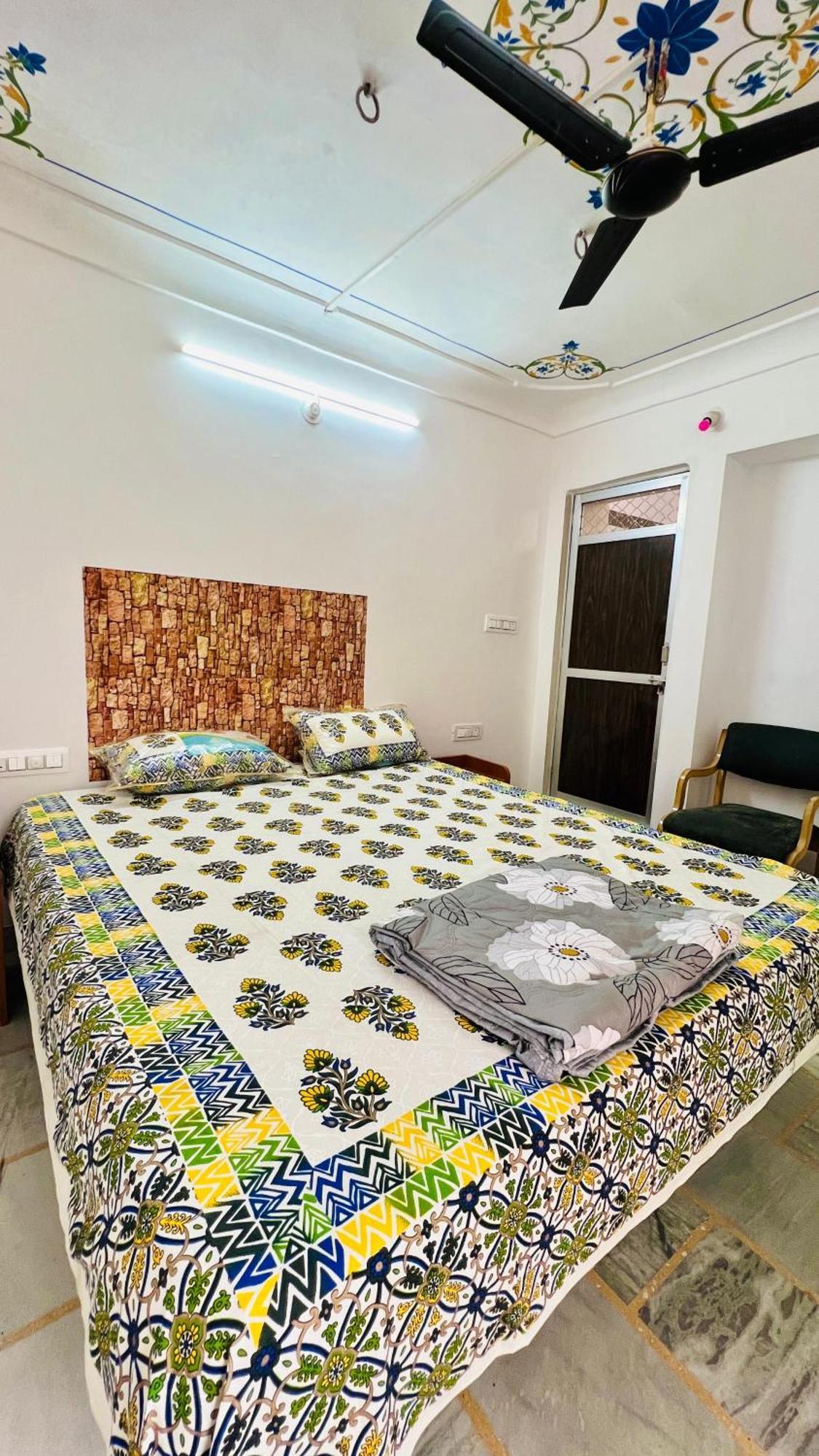 Padmlaxmi Guest House Udaipur Esterno foto